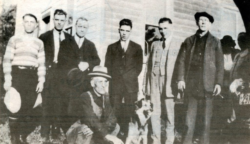 New Dublin workers at Ira Mallory SAwmill 1920's Darling Bk3p155