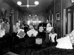 Psyc Female Ward Hall 1890c (4)